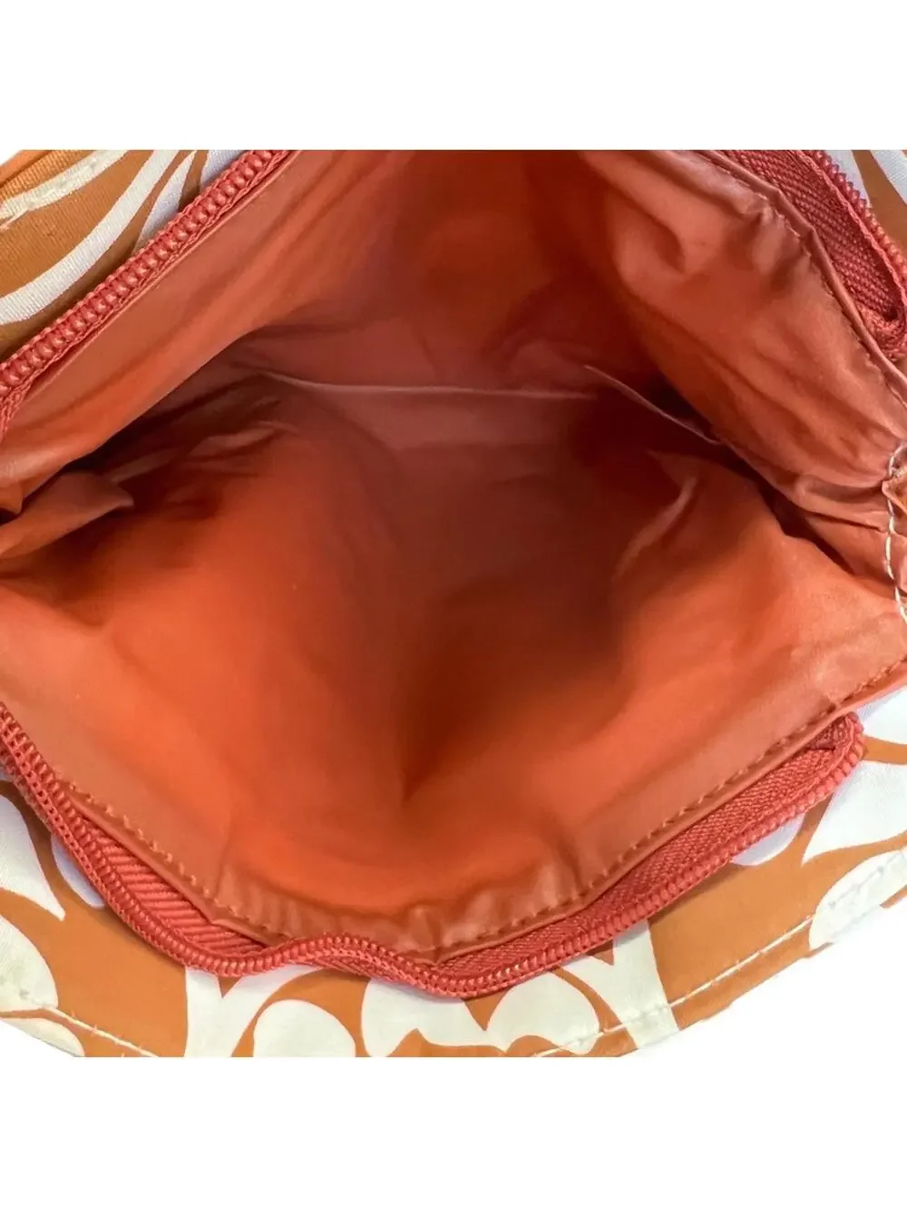 NWOT Bare Escentuals‎ makeup bag in rust and white